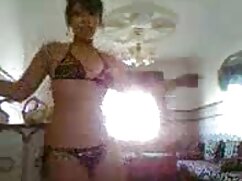 Lyna xxxl porno gratuit Jade s'assoit la chatte sur une grosse bite noire