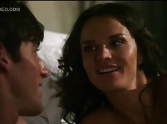 Kristen Scott et Carmen Caliente film porno femme mature se font crémer le visage après une bonne baise