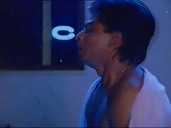 Vivianna Mulino sourit en se film porno sur tukif faisant défoncer la chatte exotique