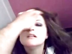 La belle-mère Makayla Cox aux gros seins parfaits suce une bite film porno trio gratuit et couche avec son beau-fils
