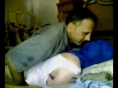 La brune latina Miguel Zayas aux seins naturels a des relations sexuelles avec un masseur