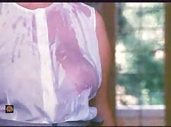 Wifey Sophie Dee chevauche le dur schlong de son homme