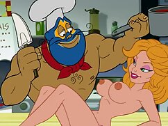 Une blonde  coquine satisfait son partenaire