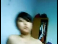 Une brune insatiable veut du sexe anal brutal