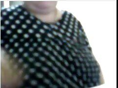 Manière coquine de se détendre au bureau