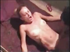 Dame sexy baise le fils de son amant