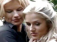 L'écolière tatouée Stella Raee bave sur un énorme dong et se fait bien baiser