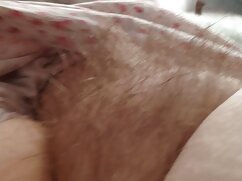 Katya Rodriguez se fait percer le trou de la chatte par un mec plus âgé