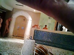 Bombasse blonde appelée Sicilia se fait baiser en extérieur je voudrais voir un film porno