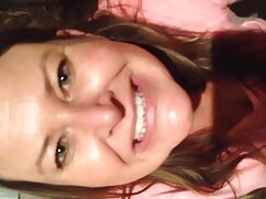 Sexe charmant au bord streaming x gratuit de la piscine avec une douce Clara Mia