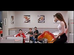 Christina Cinn chevauche une bite bien dure avec son trou du cul xamateur gratuit