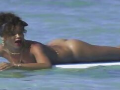 La MILF affamée de video secretaire x sexe Dava Foxx se masturbe dans toute la maison