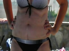 India  Summer demande à son acheteur quelque chose en retour